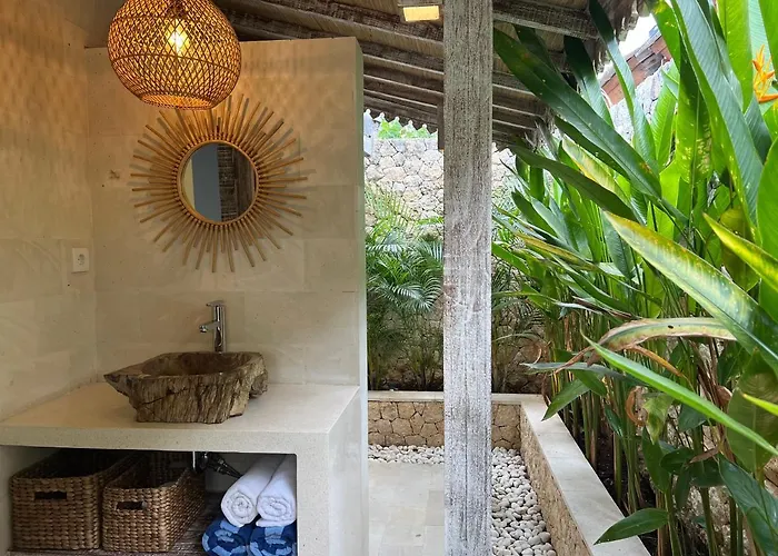 Santana Bingin * Uluwatu